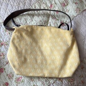 Dooney and Burke Elegant Yellow Shoulder Bag with DBlogo